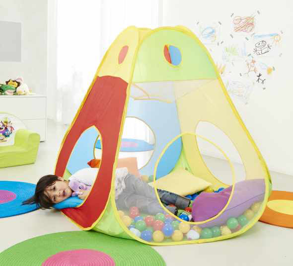 Megfelelő játékok a megfelelő korban: 2 - 3 éves gyermek játéka